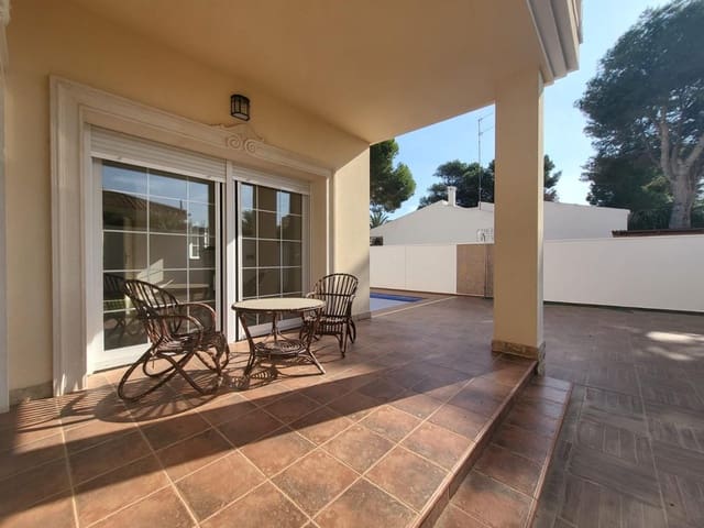 4 slaapkamer Villa te koop in Cabo Roig, Orihuela - € 910.000 (Ref: 9668017)