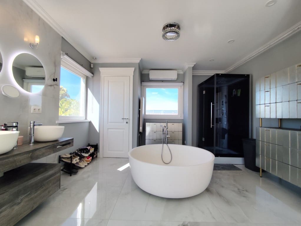 3 quarto Moradia para venda em Mudamiento - 660 000 € (Ref: 9668051)