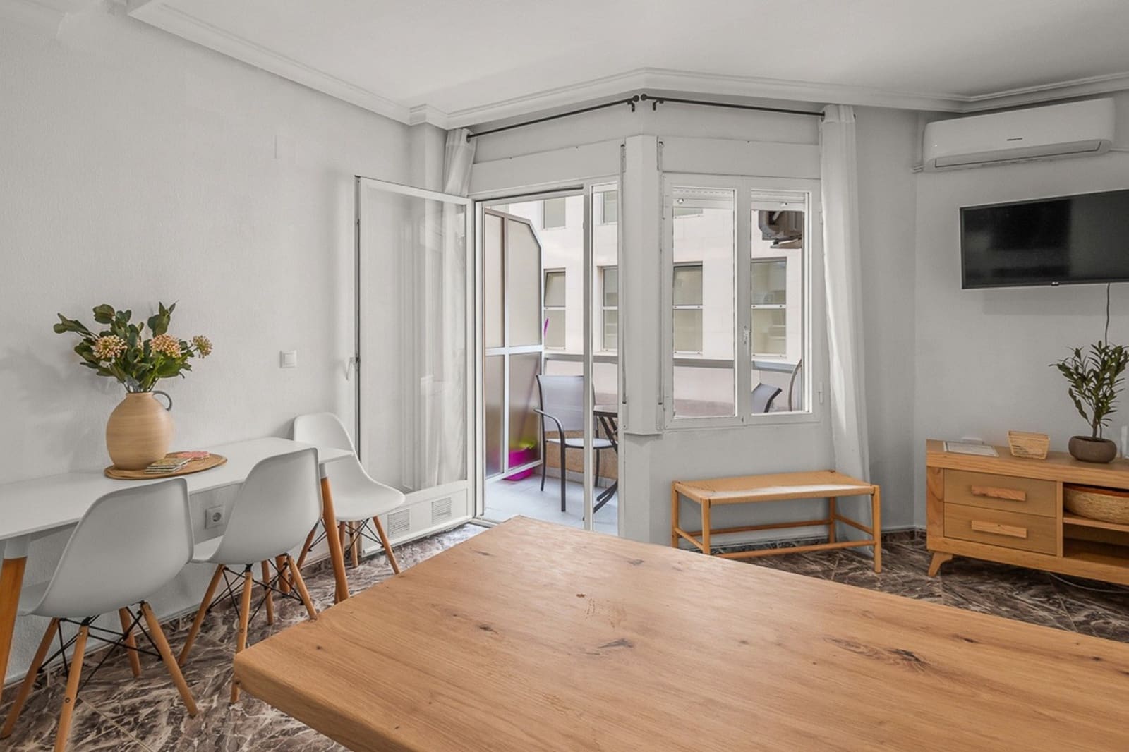 2 makuuhuone Huoneisto myytävänä paikassa Torrevieja - 199 000 € (Ref: 9668060)