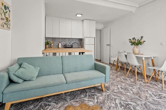 2 makuuhuone Huoneisto myytävänä paikassa Torrevieja - 199 000 € (Ref: 9668060)