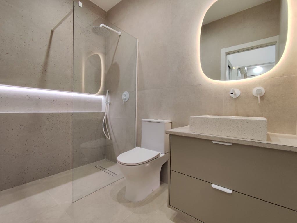 Casa de 2 habitaciones en La Siesta en venta - 149.000 € (Ref: 9668067)