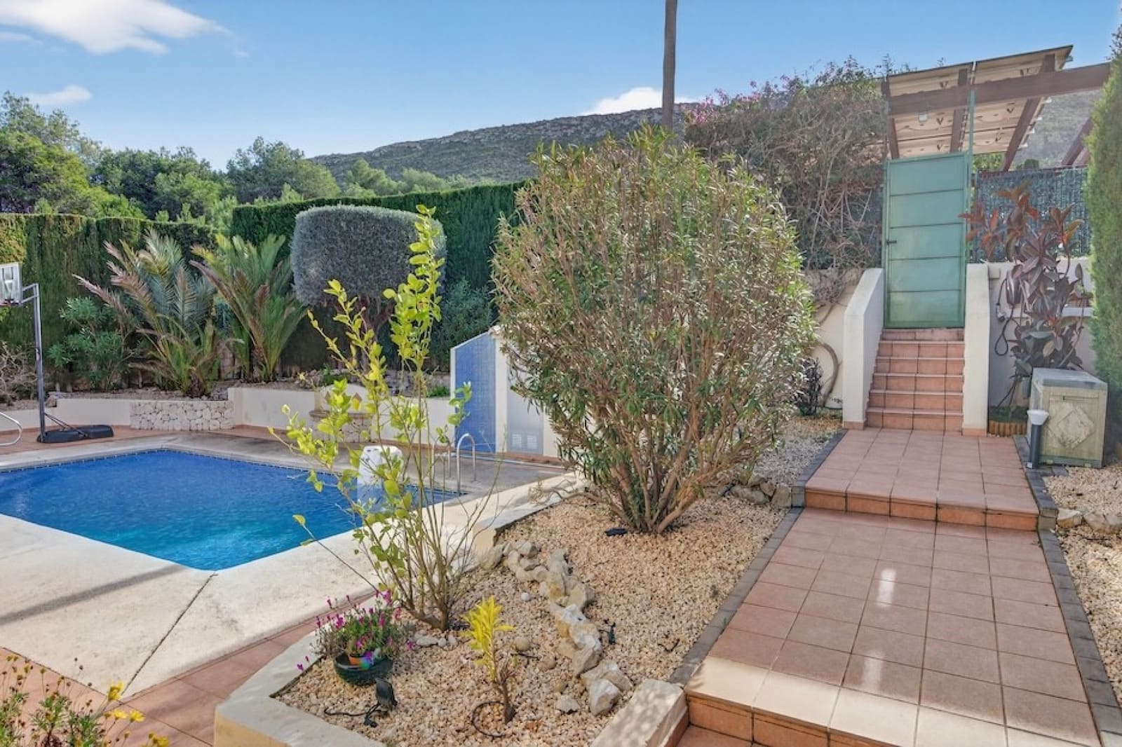 4 chambre Villa/Maison à vendre à Javea / Xabia avec piscine garage - 950 000 € (Ref: 9668136)