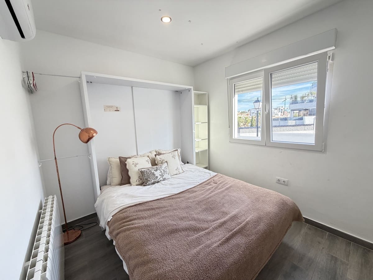 6 slaapkamer Villa te koop in Villamartin - € 695.000 (Ref: 9668145)