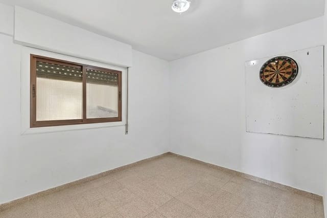 Apartamento de 3 habitaciones en Alicante / Alacant ciudad en venta - 219.000 € (Ref: 9668176)