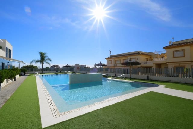 2 soveværelse Lejlighed til salg i Playa Flamenca, Orihuela - € 249.995 (Ref: 9668211)