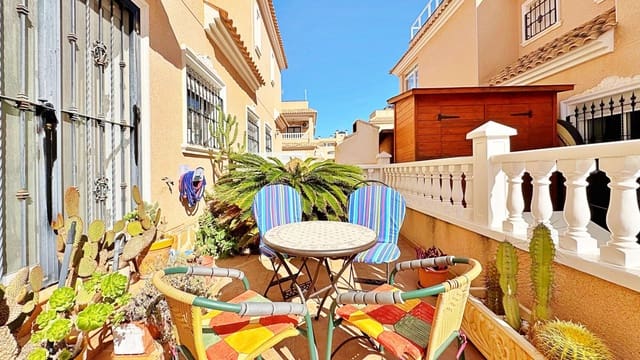 3 makuuhuone Omakotitalo myytävänä paikassa Orihuela Costa, Orihuela - 275 900 € (Ref: 9692850)