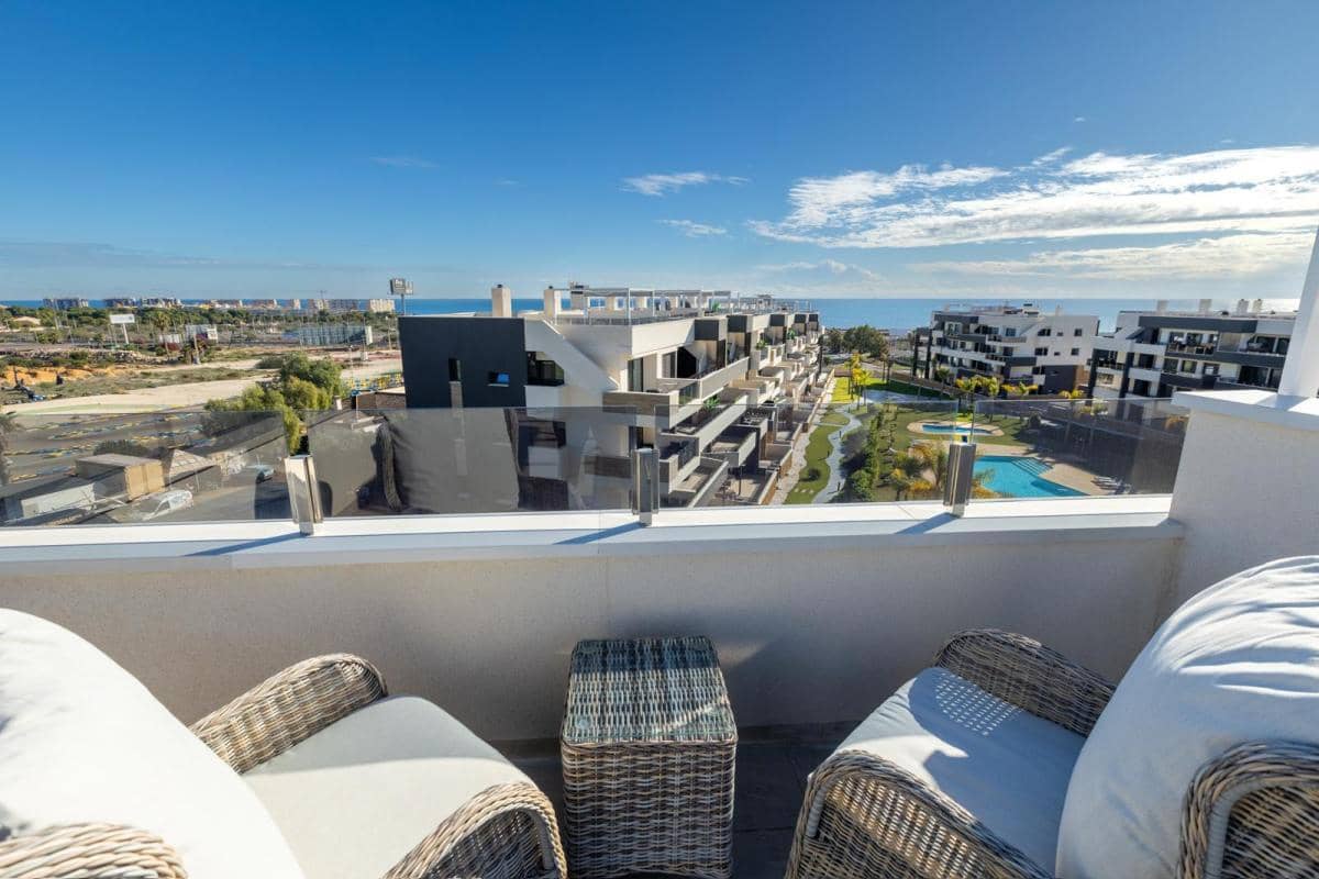 2 bedroom Apartment for sale in Playa Flamenca - € 636,300 (Ref: 9710740)