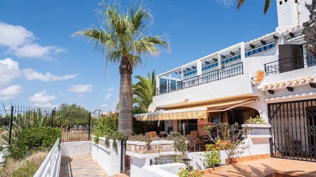 2 soveværelse Lejlighed til salg i Cabo Roig, Orihuela med swimmingpool garage - € 425.000 (Ref: 9710827)