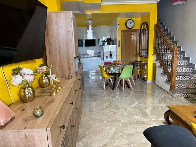 3 quarto Casa em Banda para venda em Bigastro com garagem - 165 000 € (Ref: 9710872)