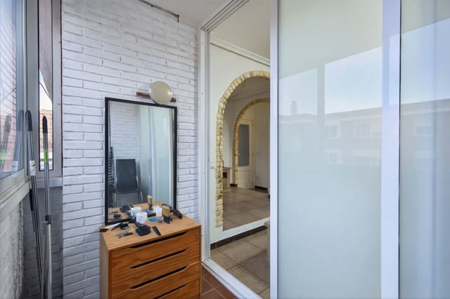 3 quarto Apartamento para venda em Alicante cidade com garagem - 259 900 € (Ref: 9710888)