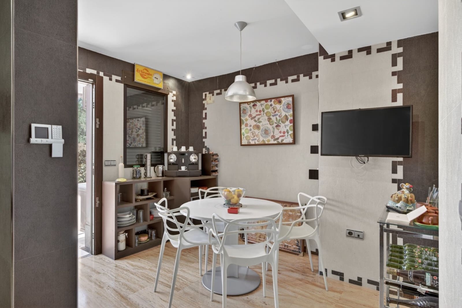 5 bedroom Villa for sale in Santa Pola with garage - € 749,000 (Ref: 9710892)