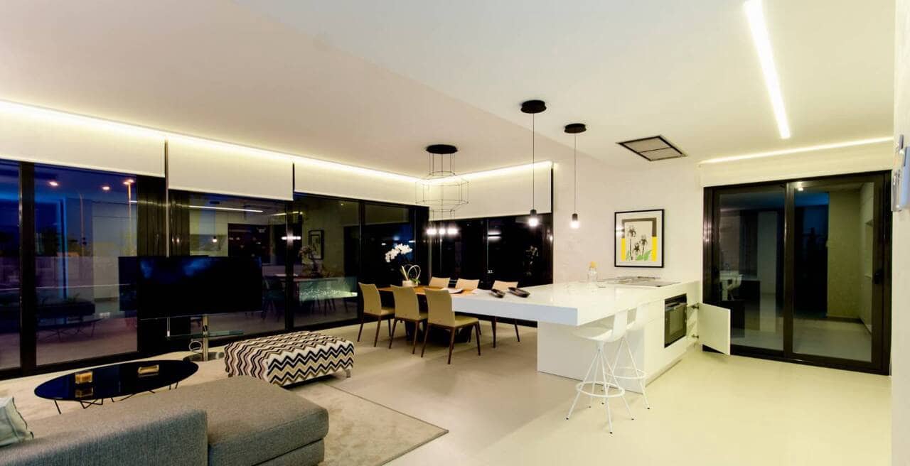 4 bedroom Villa for sale in Campoamor with pool garage - € 1,195,000 (Ref: 9710923)