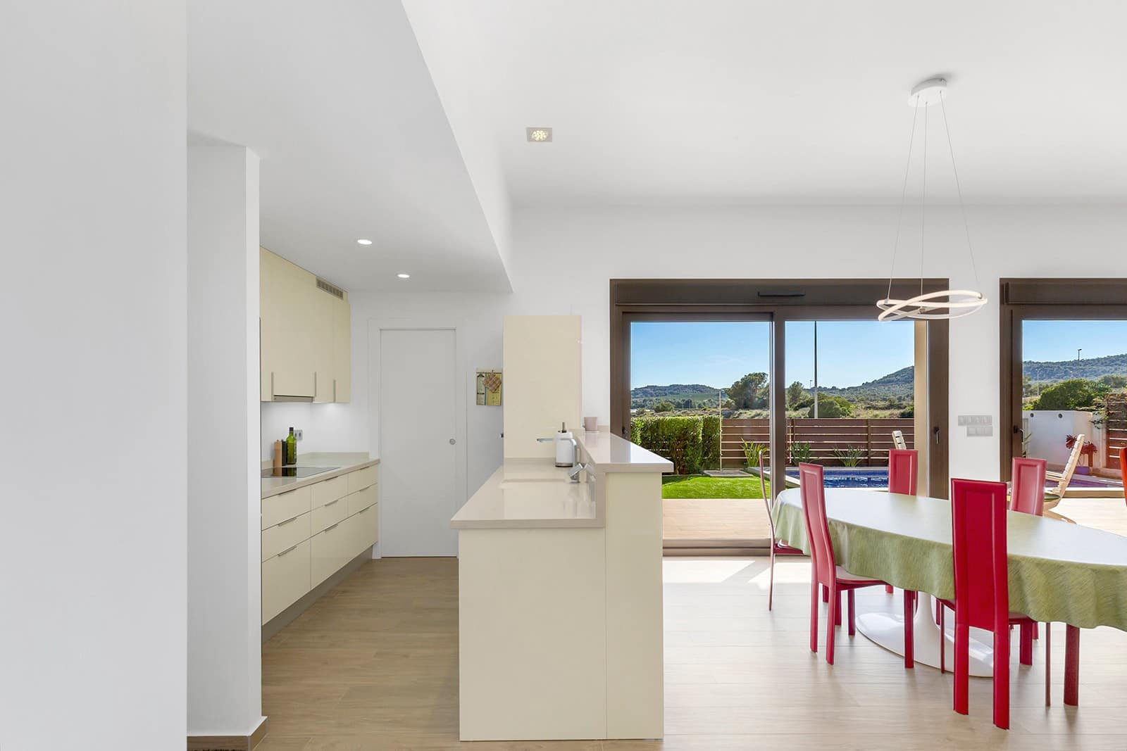 3 Zimmer Villa zu verkaufen in Vistabella mit Pool Garage - 499.000 € (Ref: 9710936)