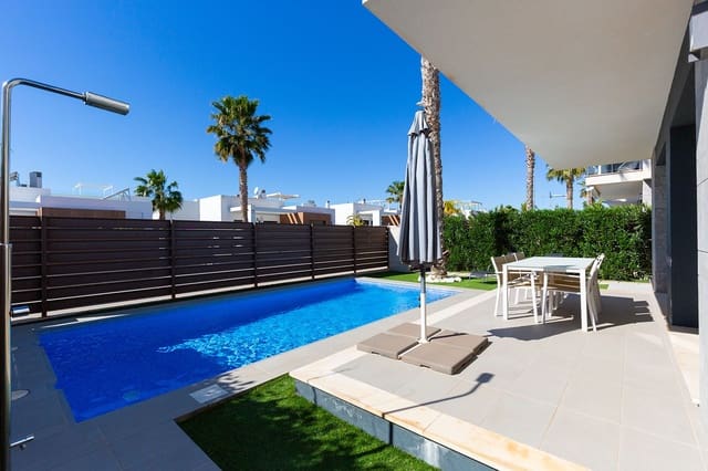 3 Zimmer Villa zu verkaufen in Vistabella, Orihuela mit Pool - 379.000 € (Ref: 9710938)