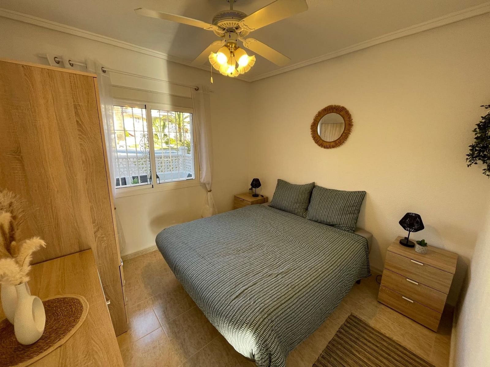 3 makuuhuone Omakotitalo myytävänä paikassa Ciudad Quesada mukana uima-altaan - 244 900 € (Ref: 9753801)