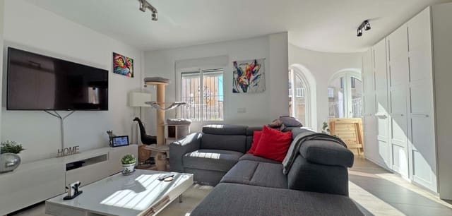 2 soverom Hus til salgs i Orihuela Costa, Orihuela med svømmebasseng - € 289 900 (Ref: 9753896)