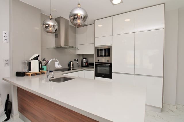 3 sypialnia Willa na sprzedaż w Villamartin, Orihuela - 375 000 € (Ref: 9753906)