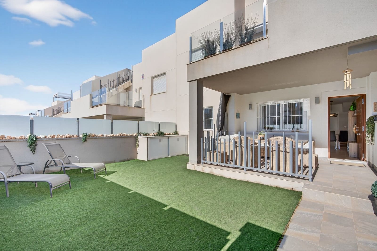 3 chambre Appartement à vendre à Torrevieja avec piscine garage - 259 000 € (Ref: 9753913)