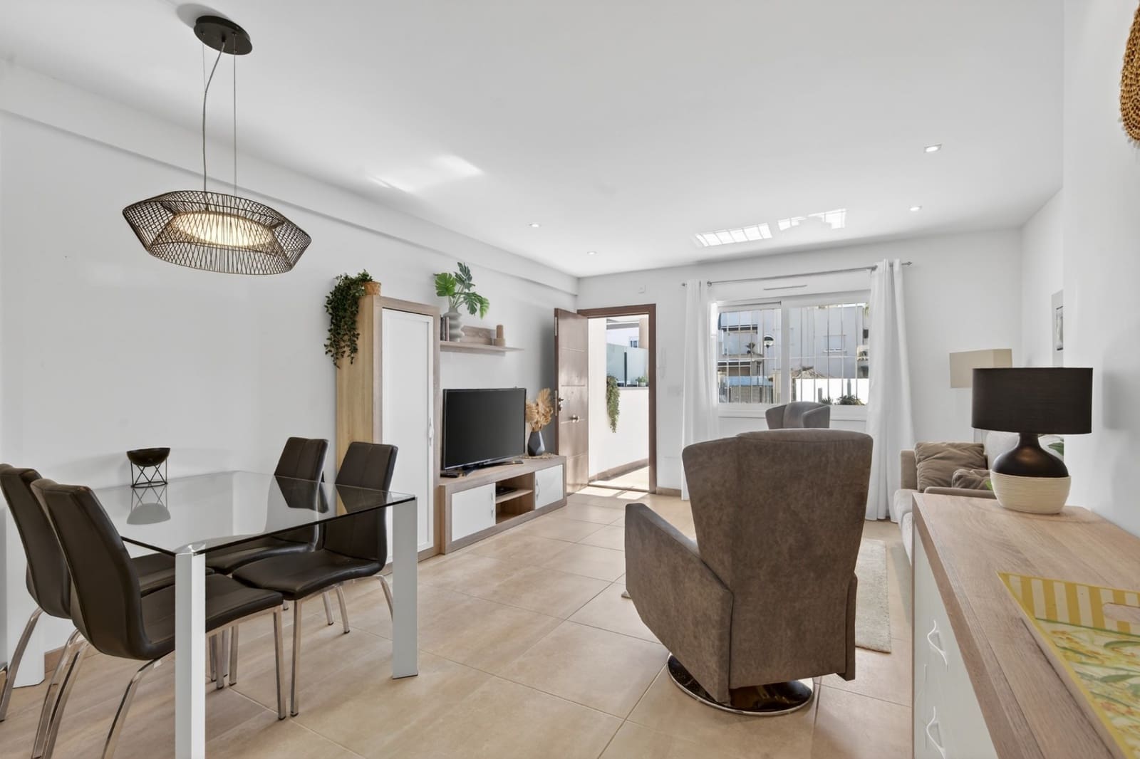 3 chambre Appartement à vendre à Torrevieja avec piscine garage - 259 000 € (Ref: 9753913)