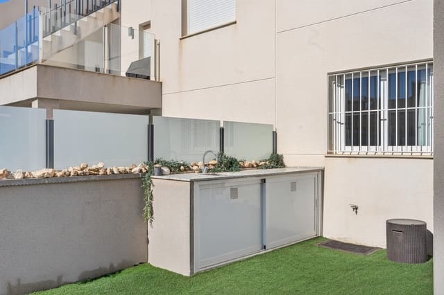 3 chambre Appartement à vendre à Torrevieja avec piscine garage - 259 000 € (Ref: 9753913)