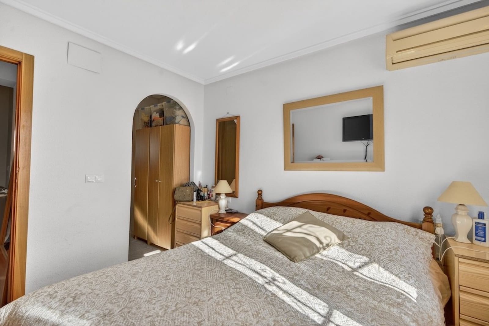 6 makuuhuone Huvila myytävänä paikassa Gran Alacant mukana uima-altaan 
autotalli - 505 000 € (Ref: 9753922)