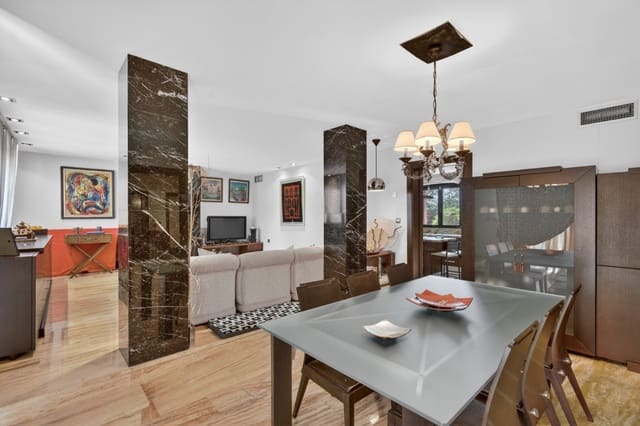 5 soverom Villa til salgs i Santa Pola med garasje - € 749 000 (Ref: 9753930)