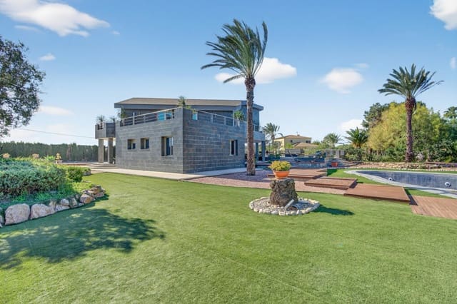 5 sypialnia Willa na sprzedaż w Elche / Elx z basenem garażem - 1 449 000 € (Ref: 9753932)