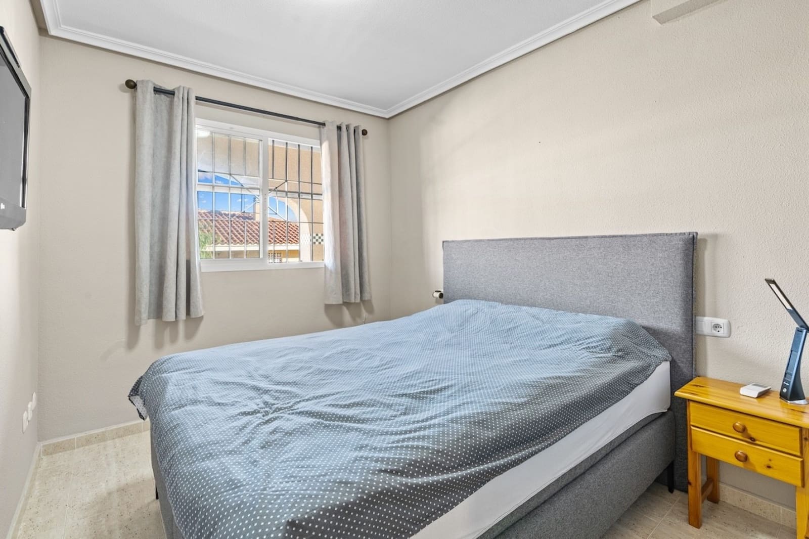 2 soverom Leilighet til salgs i Gran Alacant med svømmebasseng garasje - € 249 000 (Ref: 9753937)