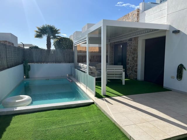 3 slaapkamer Villa te koop in Lomas de Cabo Roig - Los Dolses, Orihuela met zwembad - € 360.000 (Ref: 9753941)