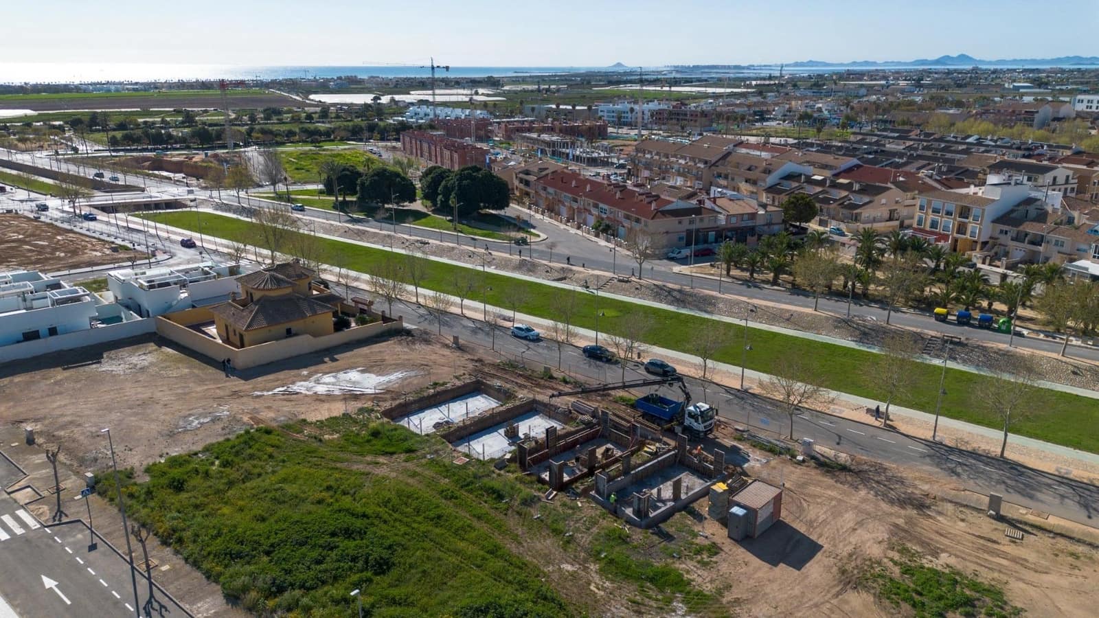 3 slaapkamer Villa te koop in Pilar de la Horadada met zwembad garage - € 550.000 (Ref: 9753994)