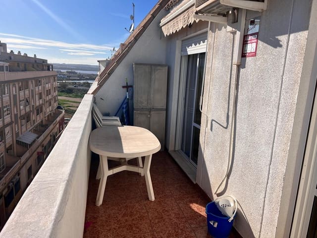 2 sovrum Lägenhet till salu i Torrevieja - 120 000 € (Ref: 9754098)