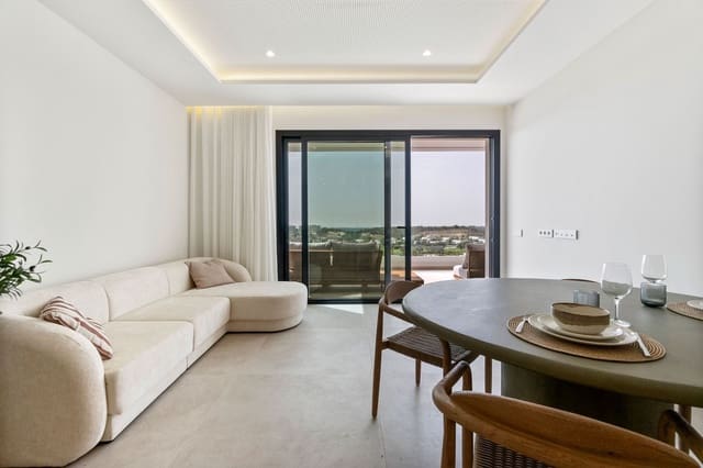 Piso de 2 habitaciones en Orihuela en venta con piscina garaje - 490.000 € (Ref: 9754124)