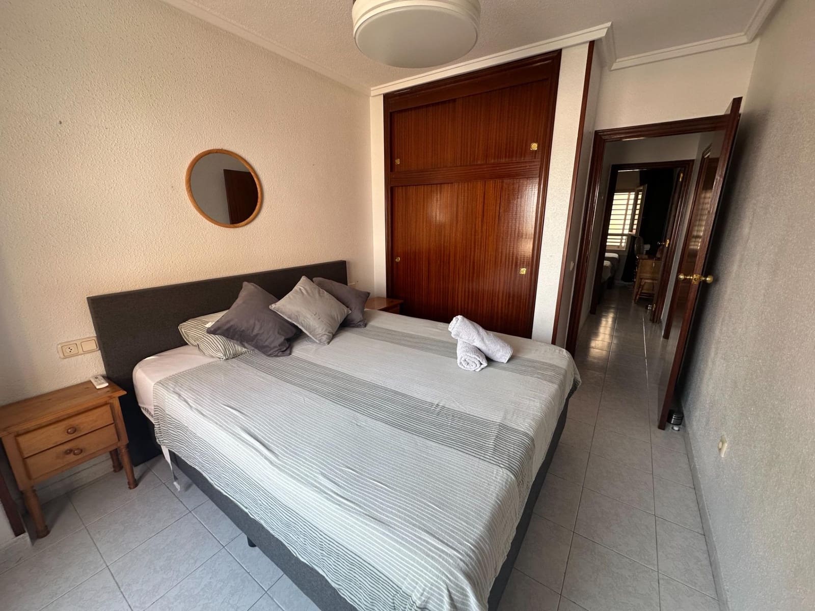 2 Zimmer Apartment zu verkaufen in Torrevieja mit Pool Garage - 124.900 € (Ref: 9754134)