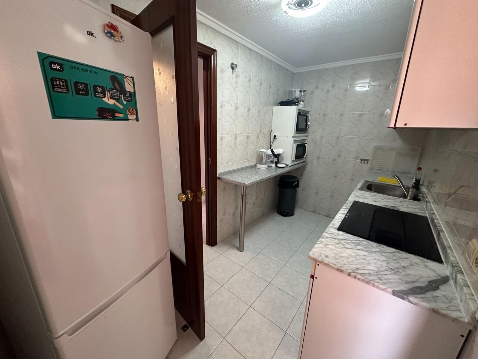2 Zimmer Apartment zu verkaufen in Torrevieja mit Pool Garage - 124.900 € (Ref: 9754134)
