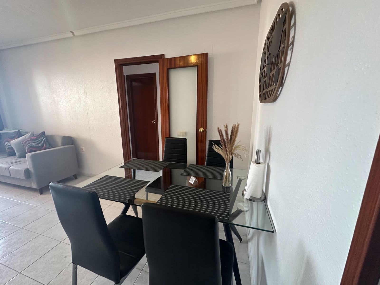 2 Zimmer Apartment zu verkaufen in Torrevieja mit Pool Garage - 124.900 € (Ref: 9754134)