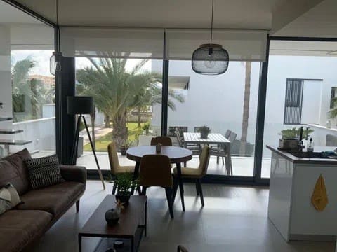 2 slaapkamer Appartement te koop in Mar de Cristal, Cartagena met zwembad - € 289.000 (Ref: 9754171)