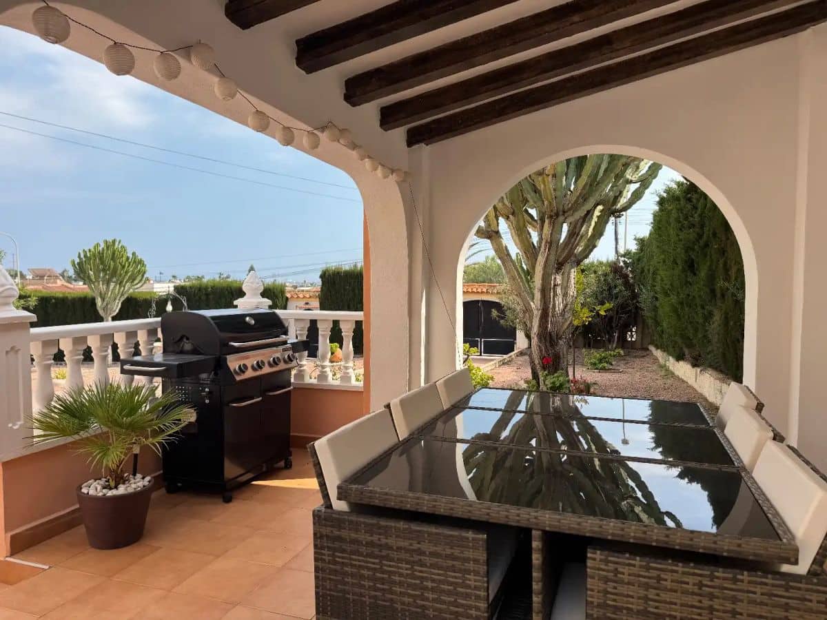 3 soveværelse Villa til salg i Ciudad Quesada med garage - € 535.000 (Ref: 9754240)