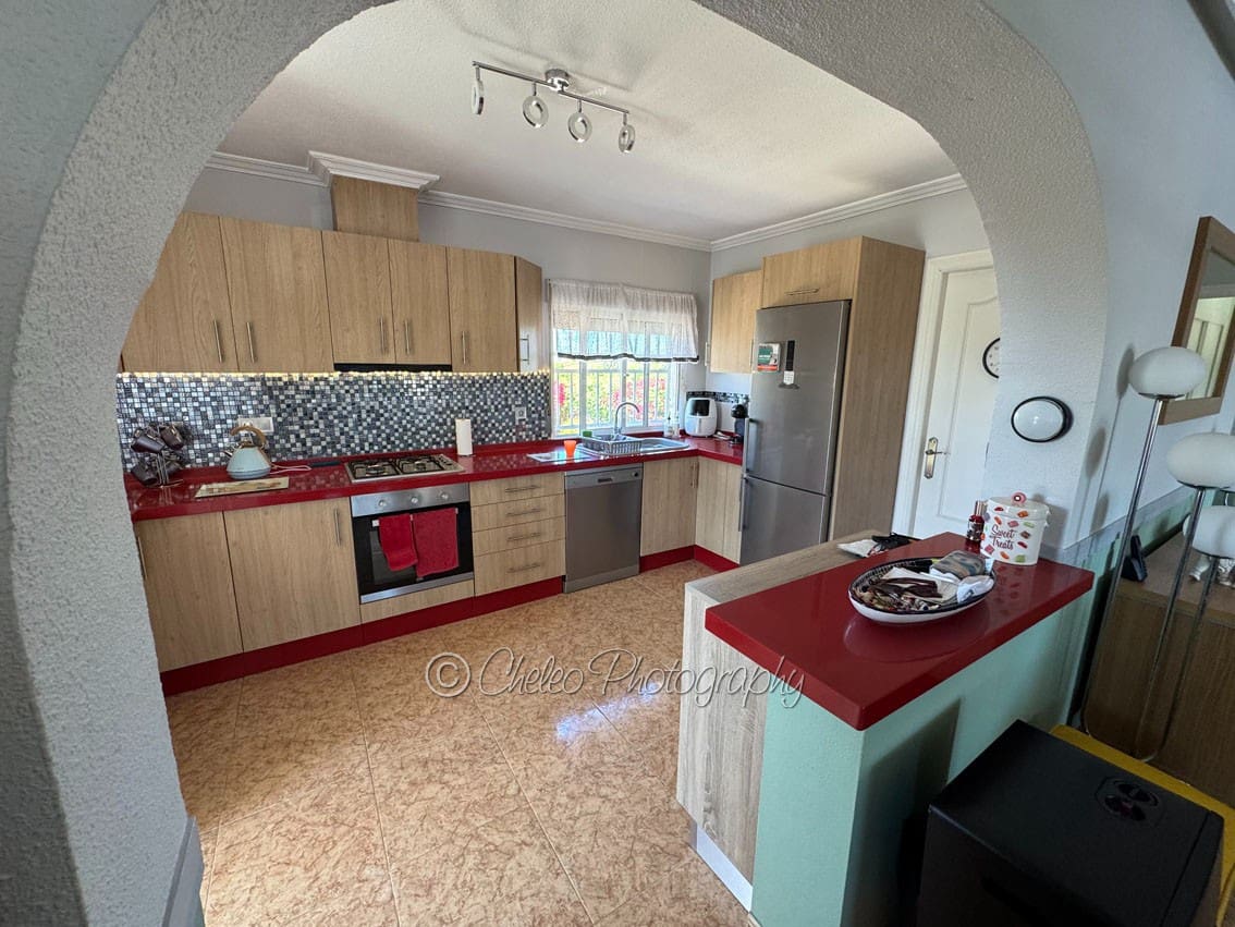 3 makuuhuone Huvila myytävänä paikassa Catral mukana uima-altaan - 379 995 € (Ref: 9793865)