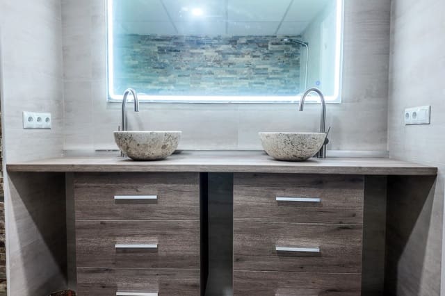 2 soverom Hus til salgs i Alicante by - € 389 000 (Ref: 9793891)