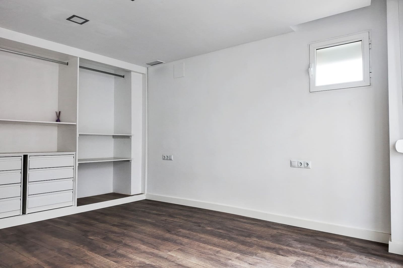 2 soverom Hus til salgs i Alicante by - € 389 000 (Ref: 9793891)