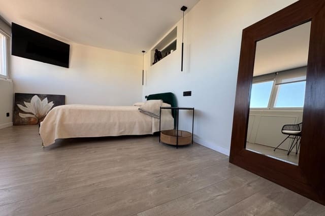 3 bedroom Townhouse for sale in Polop with pool garage - € 399,000 (Ref: 9793894)