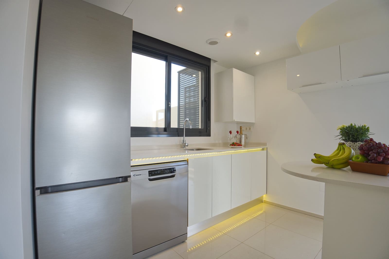 Casa de 3 habitaciones en Orihuela Costa en venta - 590.000 € (Ref: 9793895)