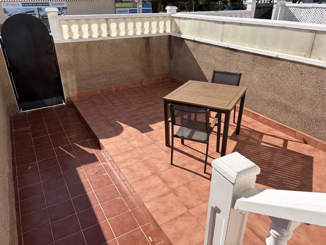 Casa de 2 habitaciones en Punta Prima, Orihuela en venta con garaje - 179.950 € (Ref: 9793902)