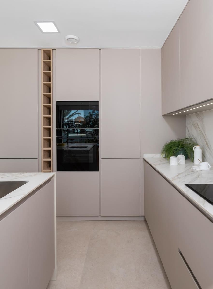 3 sypialnia Willa na sprzedaż w Los Alcazares z basenem garażem - 565 000 € (Ref: 9805757)