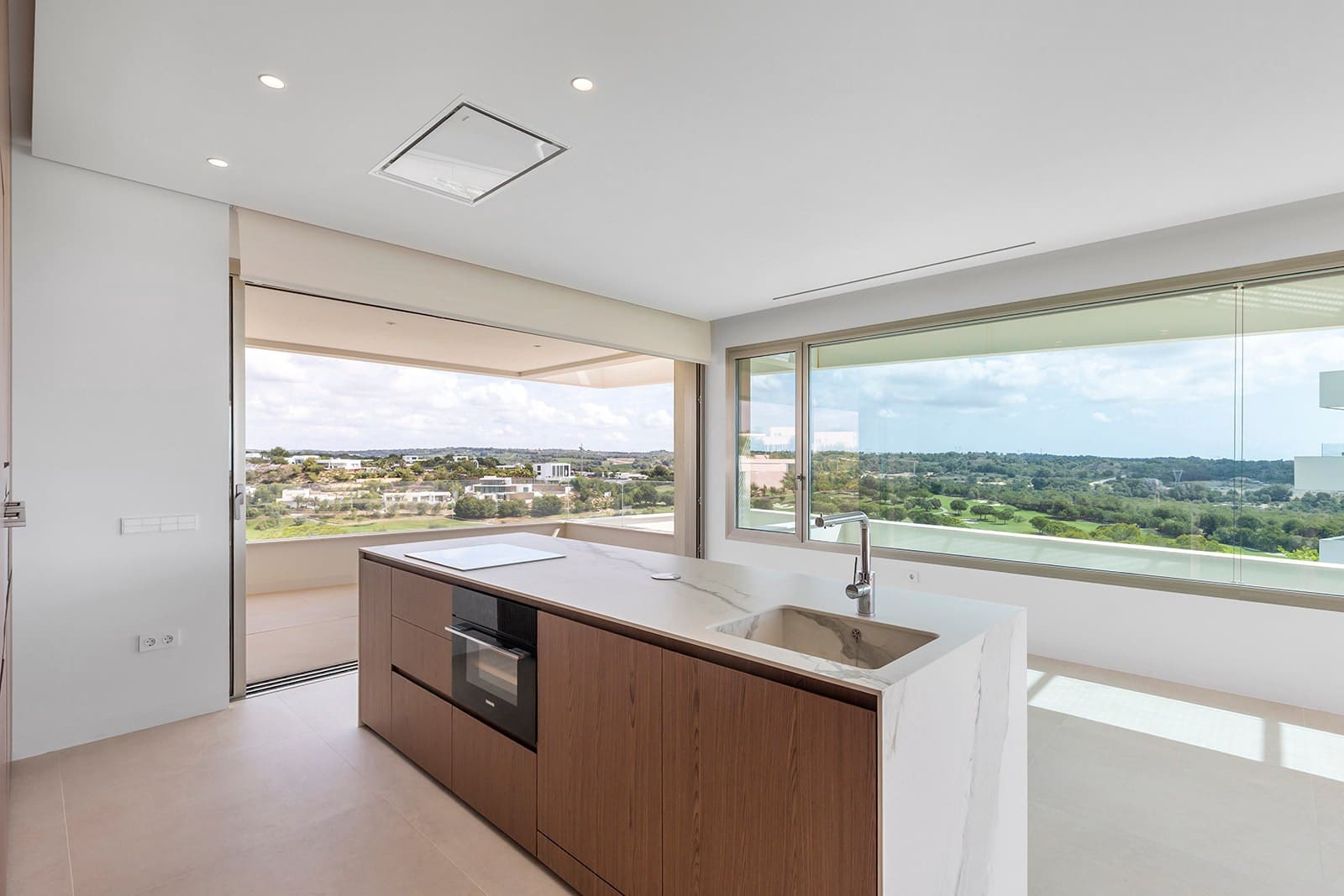 3 bedroom Apartment for sale in Las Colinas Golf with pool garage - € 849,000 (Ref: 9836052)