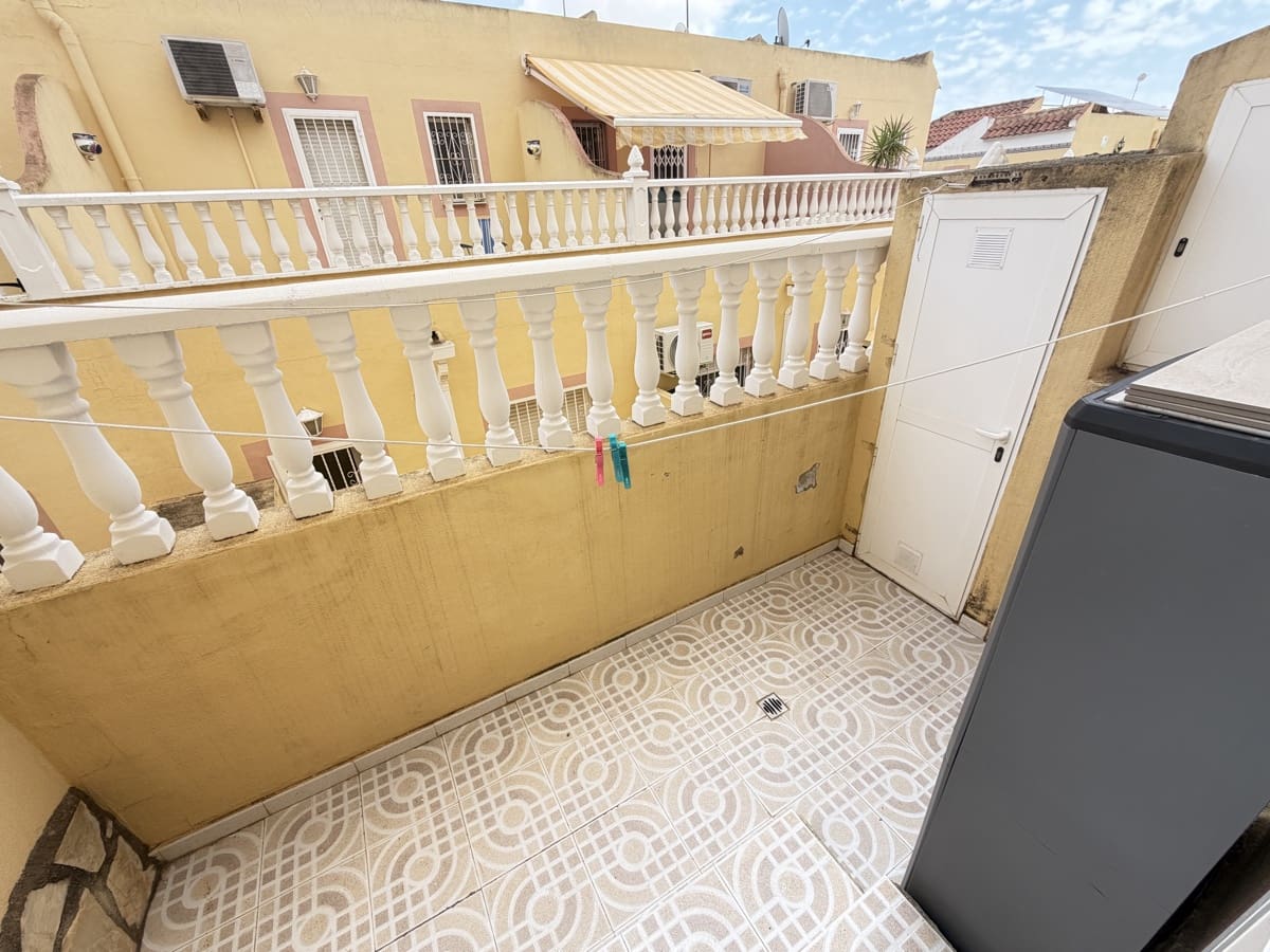 2 makuuhuone Omakotitalo myytävänä paikassa Villamartin - 179 995 € (Ref: 9836065)