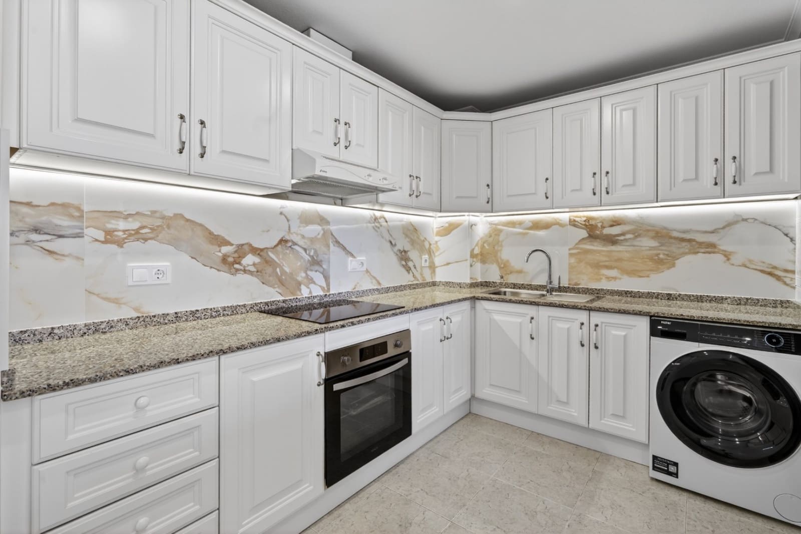 2 sovrum Lägenhet till salu i Orihuela Costa med pool garage - 249 000 € (Ref: 9836091)
