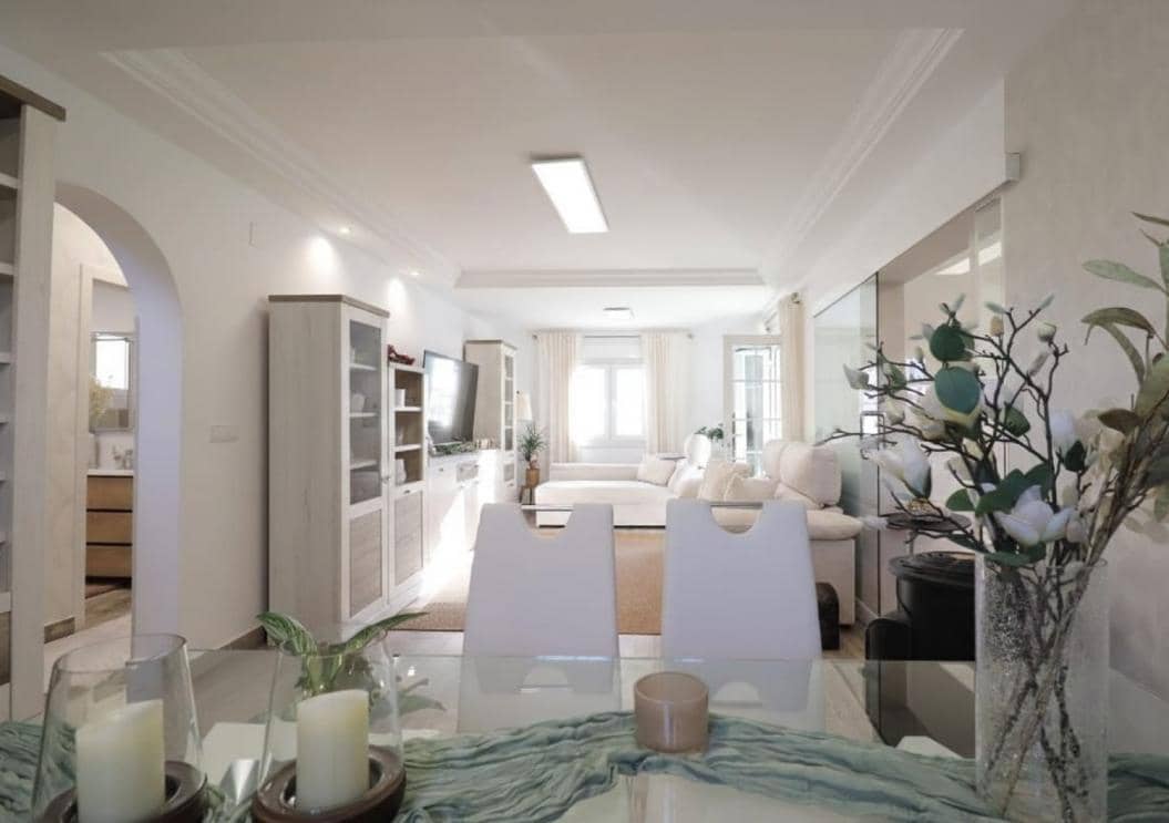 4 bedroom Villa for sale in Orihuela Costa with pool garage - € 414,950 (Ref: 9836115)