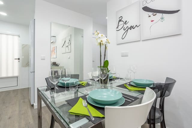 2 soveværelse Lejlighed til salg i Vistabella, Orihuela med swimmingpool - € 169.000 (Ref: 9856190)