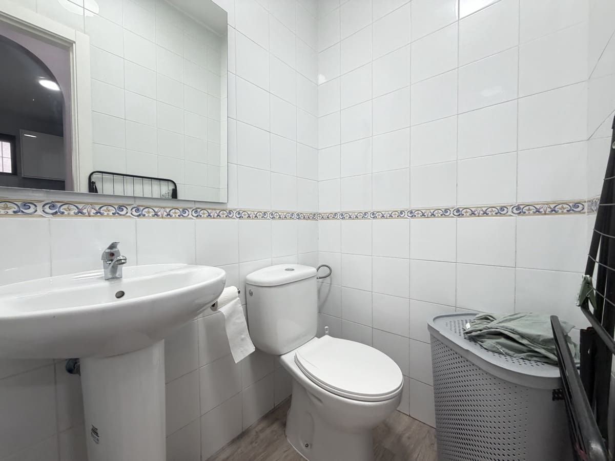 3 bedroom Villa for sale in Villamartin - € 260,000 (Ref: 9856202)